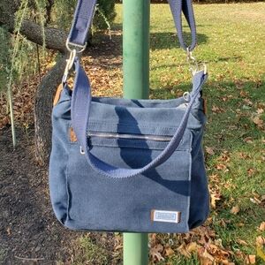 Travelon crossbody/hobo RFID bag indigo denim